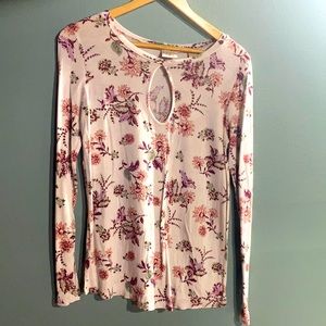 Women’s long sleeve shirt